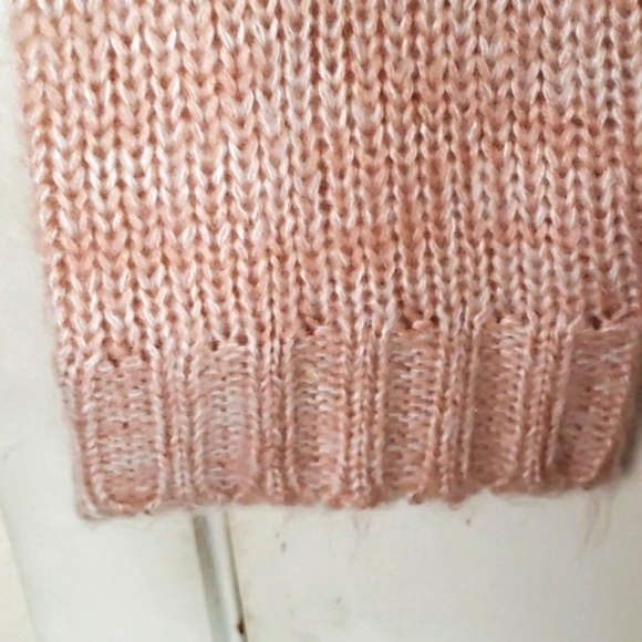 SpiritLead HUGS🤍 Light Pink Marled Crewneck Sweater Size M - Picture 5 of 8